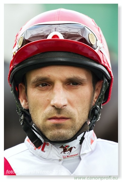 Bratislava - 15. aprla 2012