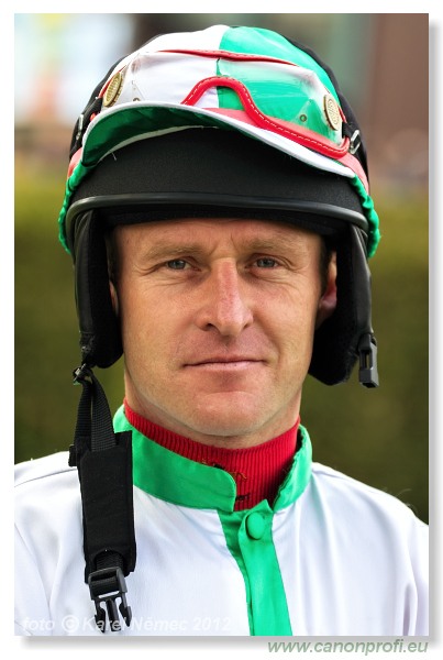 Bratislava - 15. aprla 2012