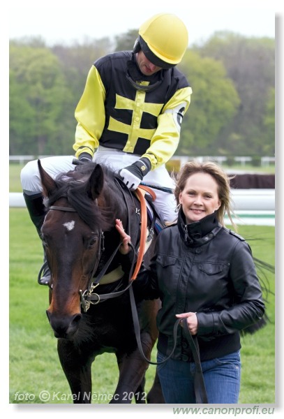 Bratislava - 15. aprla 2012