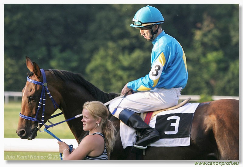 Bratislava - 18. jla 2004