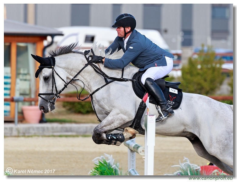 Malokarpatský strapec CSI2* - Middle Tour