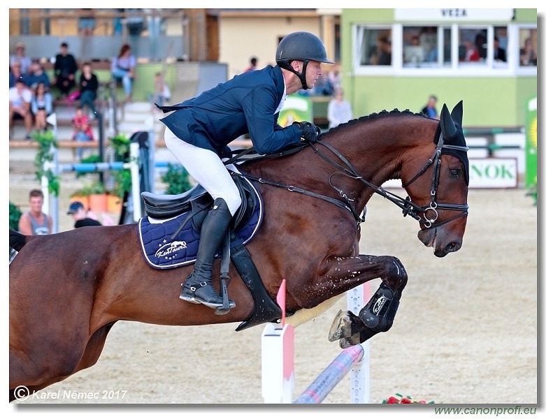 Malokarpatský strapec CSI2* - Middle Tour