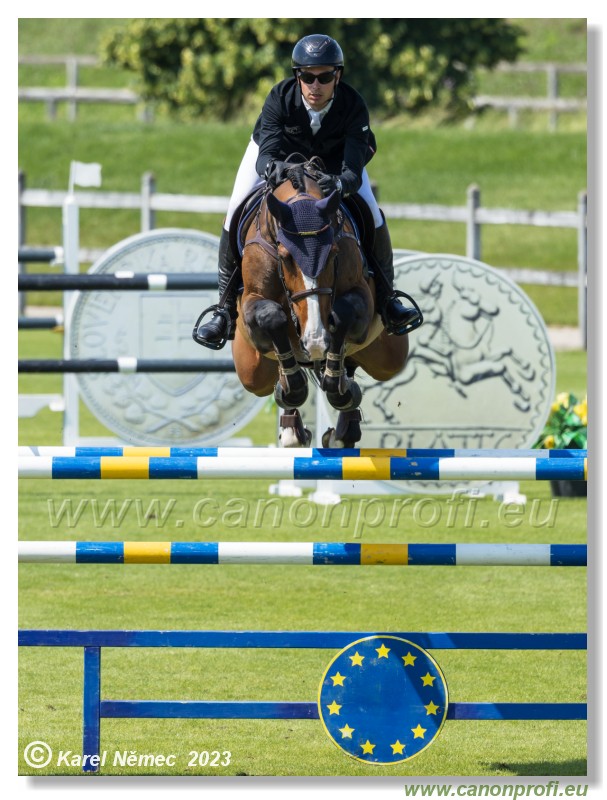 CSI 2*- Gold Tour Final  Grand Prix - 145 cm