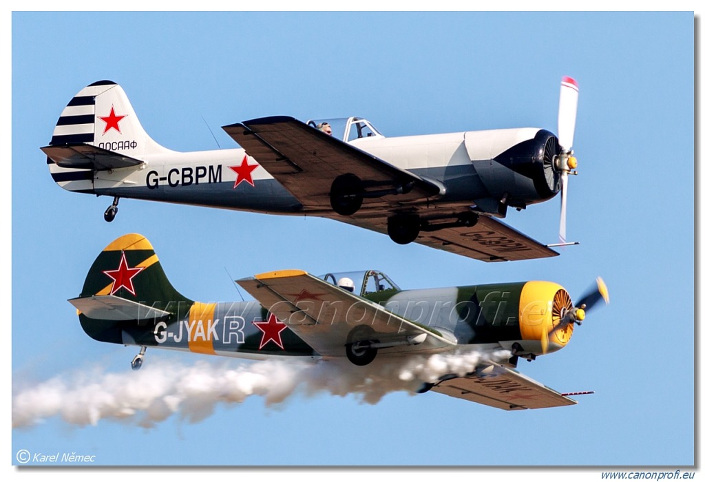 Aerostars Formation Aerobatic Team - 6x Yakovlev Yak-52 TW