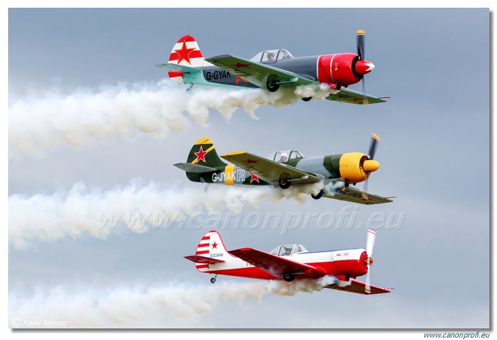 Aerostars Formation Aerobatic Team - 6x Yakovlev Yak-52 TW