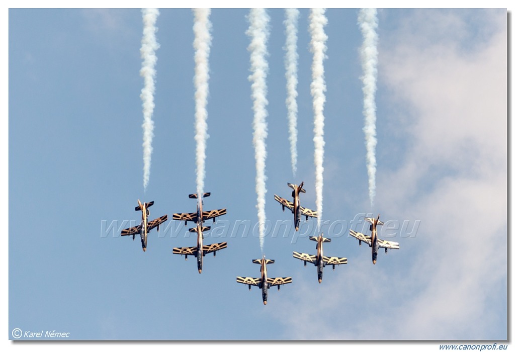 Al Fursan UAE aerobatic display team (The Knights) – 7x Aermacchi MB-339NAT