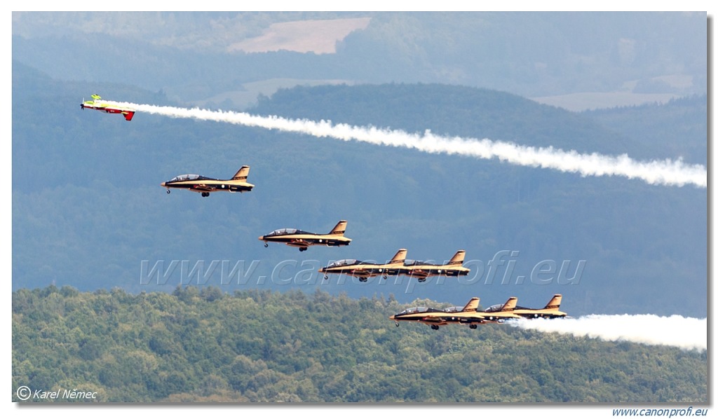 Al Fursan UAE aerobatic display team (The Knights) – 7x Aermacchi MB-339NAT