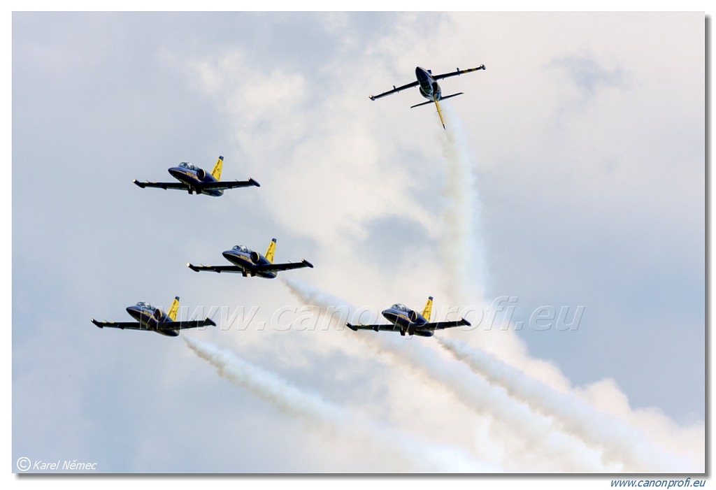 Breitling Jet Team - 7x Aero L-39C Albatros