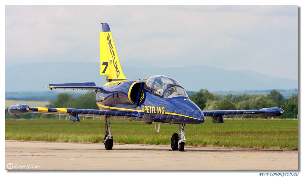 Breitling Jet Team - 7x Aero L-39C Albatros