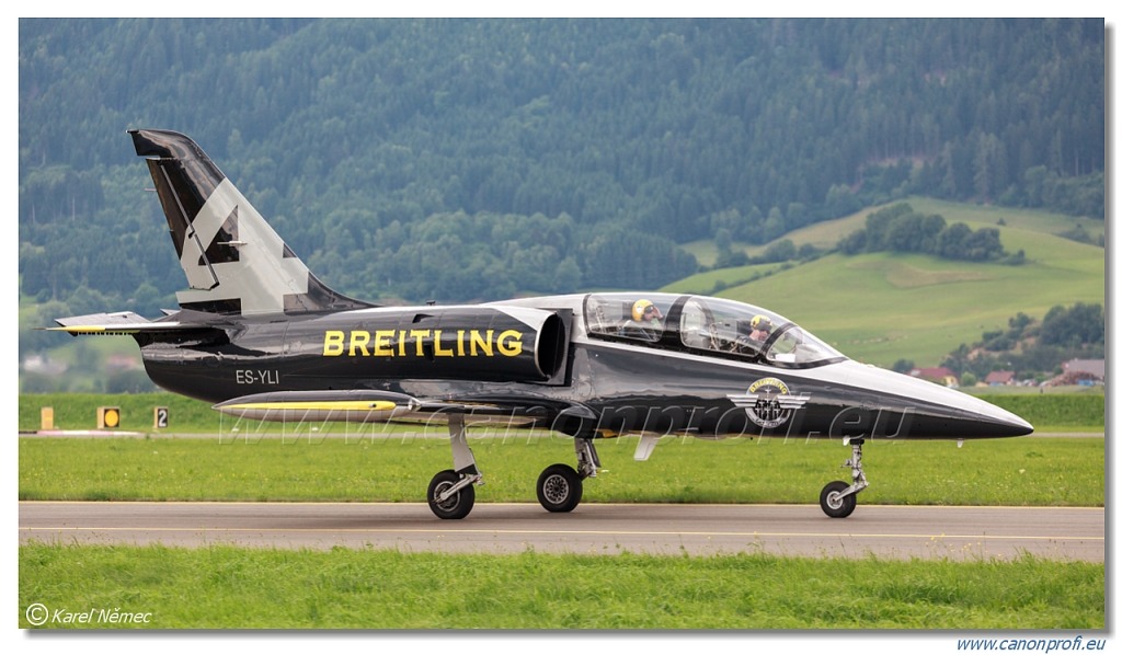 Breitling Jet Team - 7x Aero L-39C Albatros