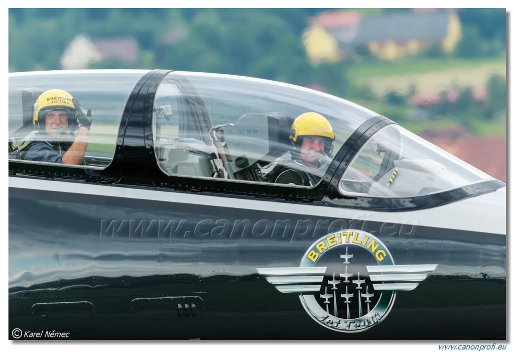 Breitling Jet Team - 7x Aero L-39C Albatros