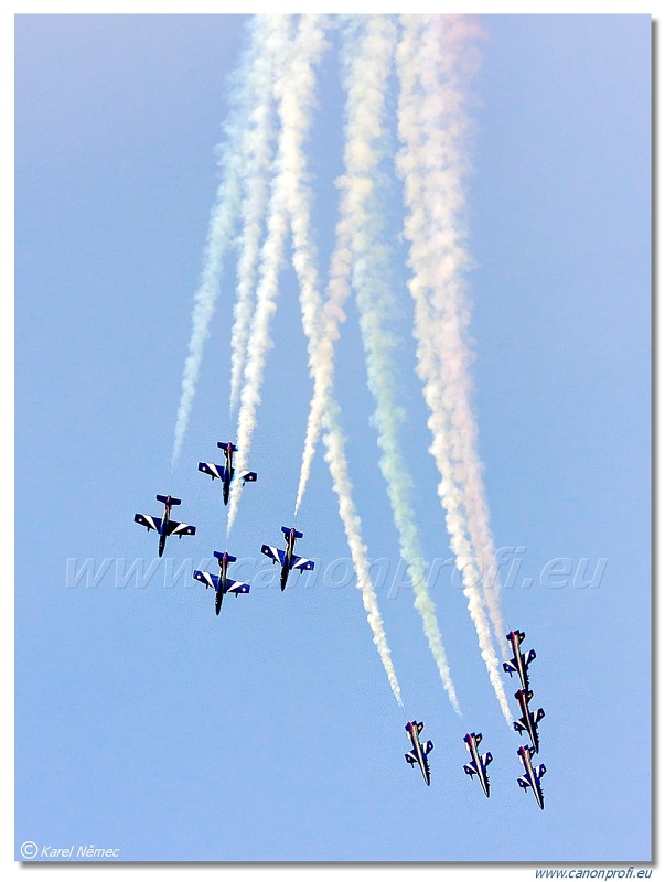 Frecce Tricolori - 9x Aermacchi MB-339-A/PAN