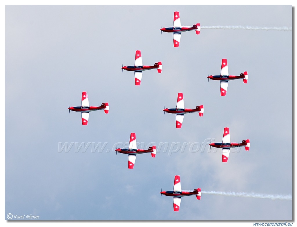 PC-7 Team – 9x Pilatus PC-7