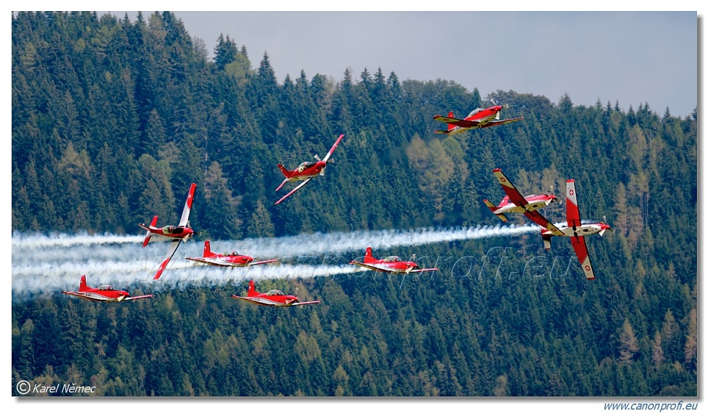 PC-7 Team – 9x Pilatus PC-7