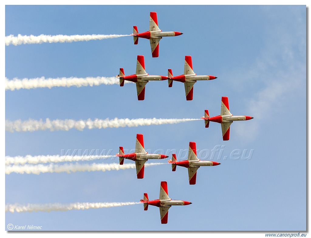 Patrulla Águila – 7x CASA C-101