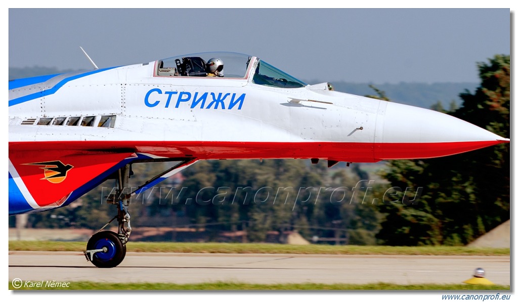 Strizhi (Swifts) - 3x Mikoyan MiG-29, 2x MiG-29UB