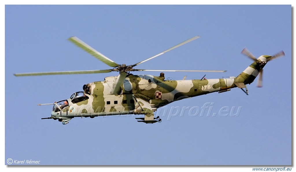Zespół  Hokeje - 4x Mil Mi-24D