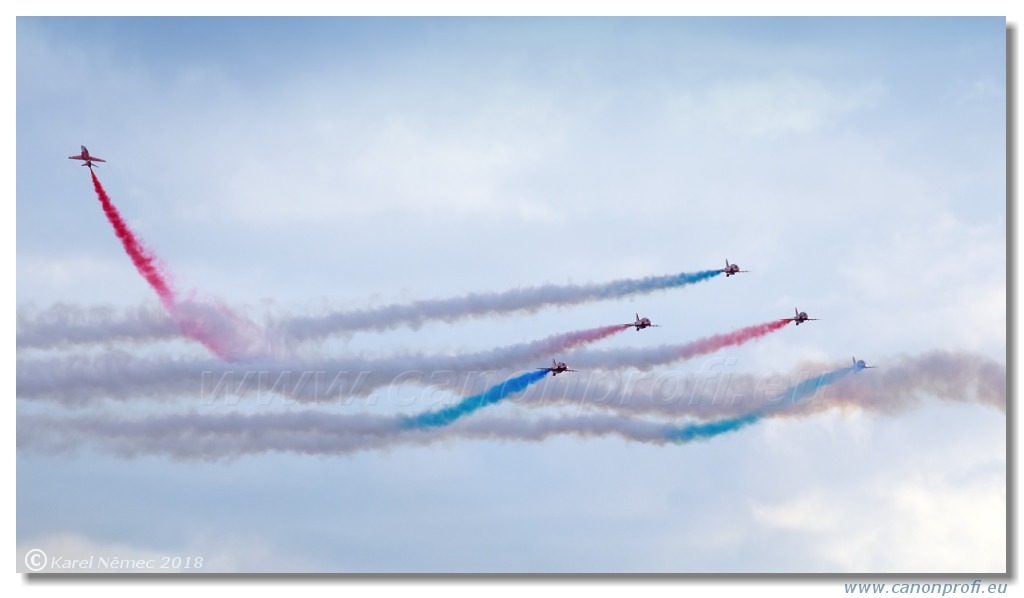 Duxford - Red Arrows