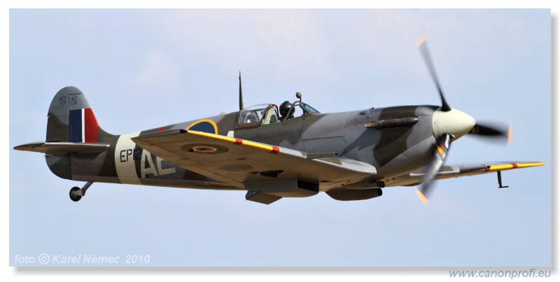 Duxford - Flying Legends 2010