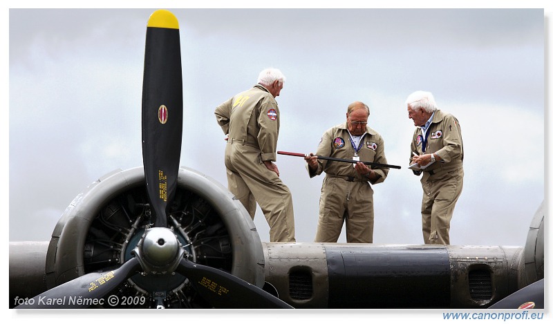 Duxford - Flying Legends 2009