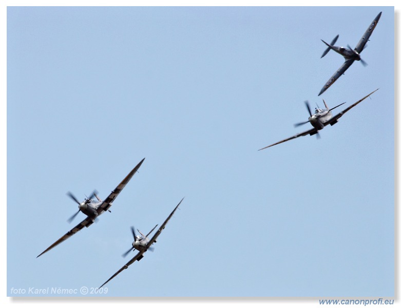 Duxford - Flying Legends 2009