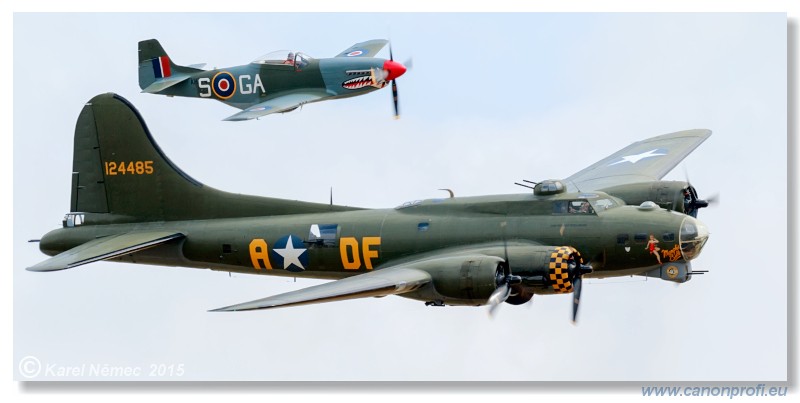 Duxford - Flying Legends 2015