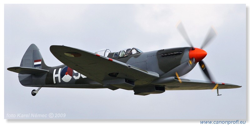 Flying Legends Duxford 2009