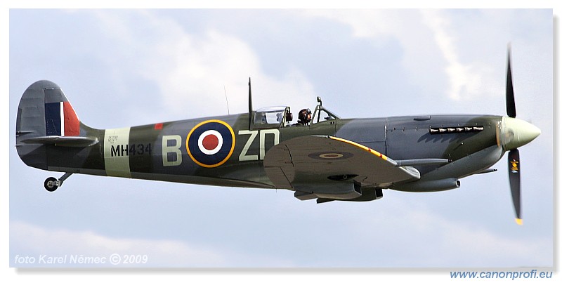 Flying Legends Duxford 2009