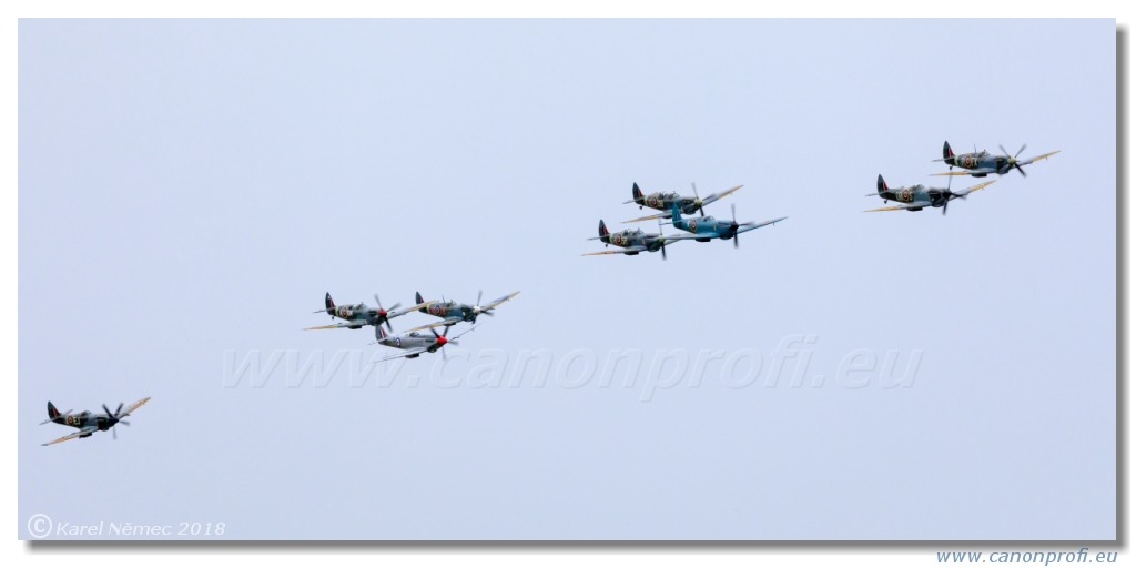 Duxford - 20x Supermarine Spitfire