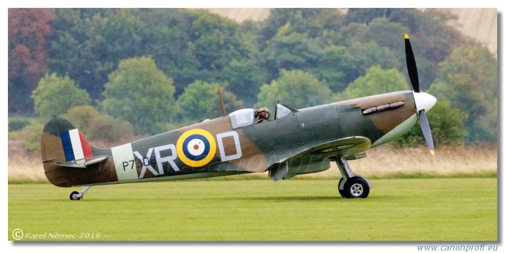 Duxford - 20x Supermarine Spitfire