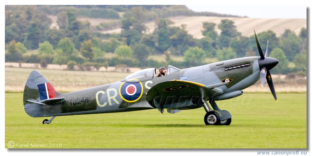 Duxford - 20x Supermarine Spitfire