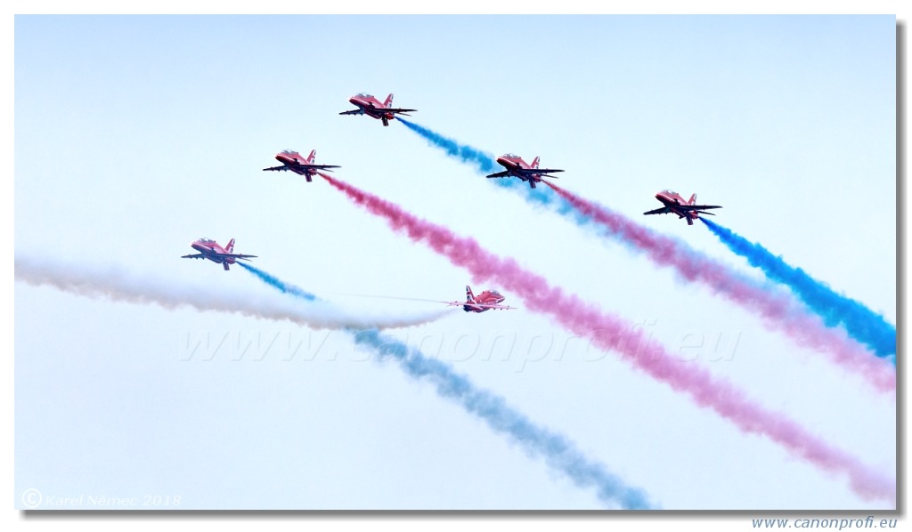 Duxford - Red Arrows