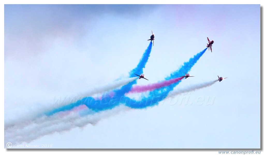 Duxford - Red Arrows