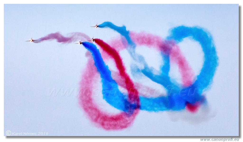 Duxford - Red Arrows