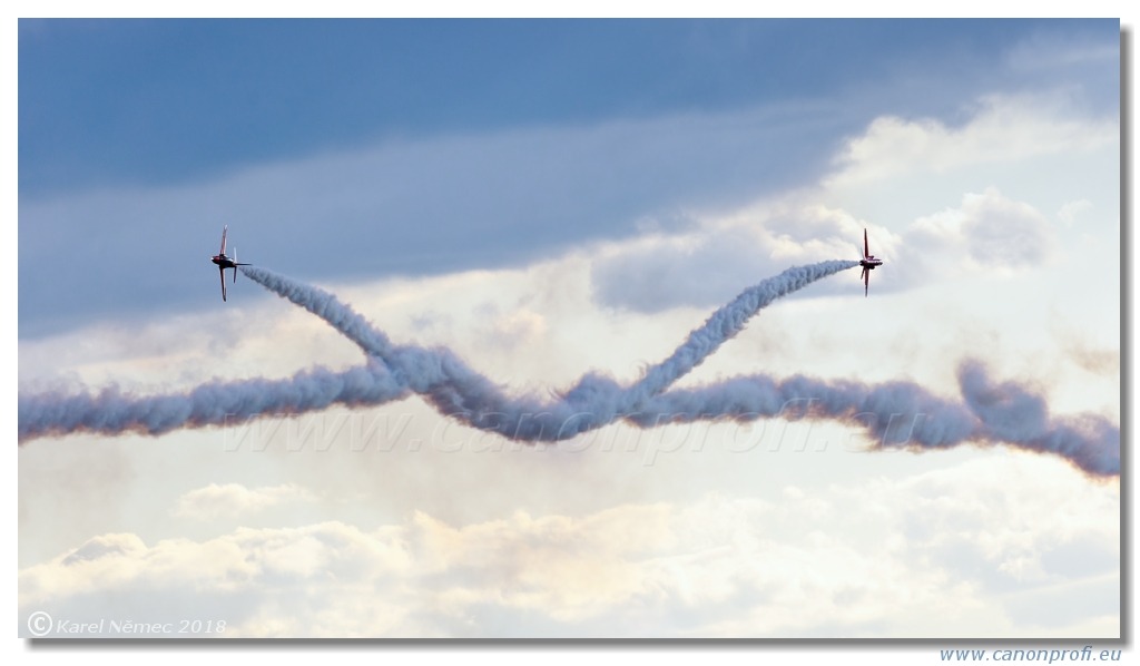 Duxford - Red Arrows