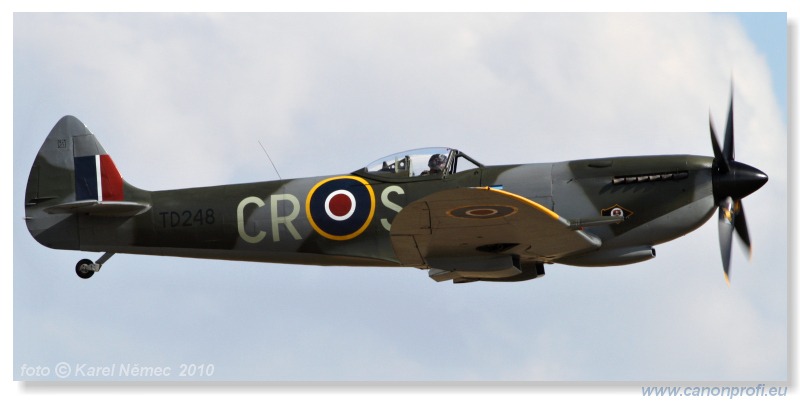 Duxford - Flying Legends 2010