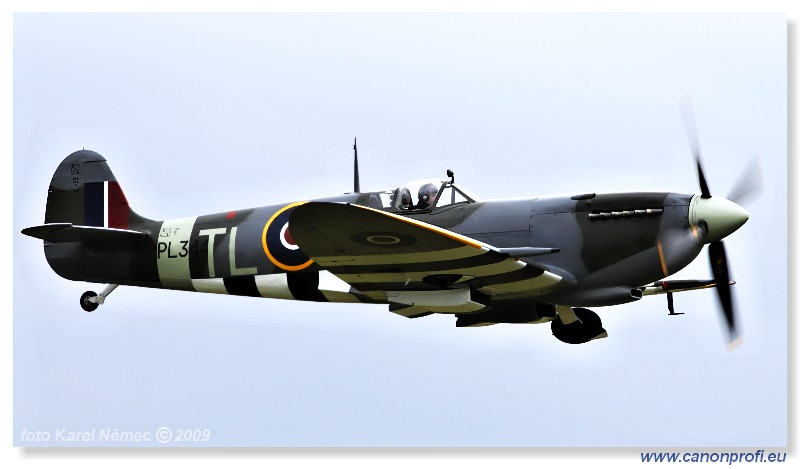 Duxford - Flying Legends 2009