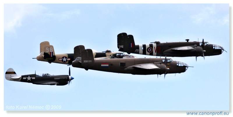 Duxford - Flying Legends 2009