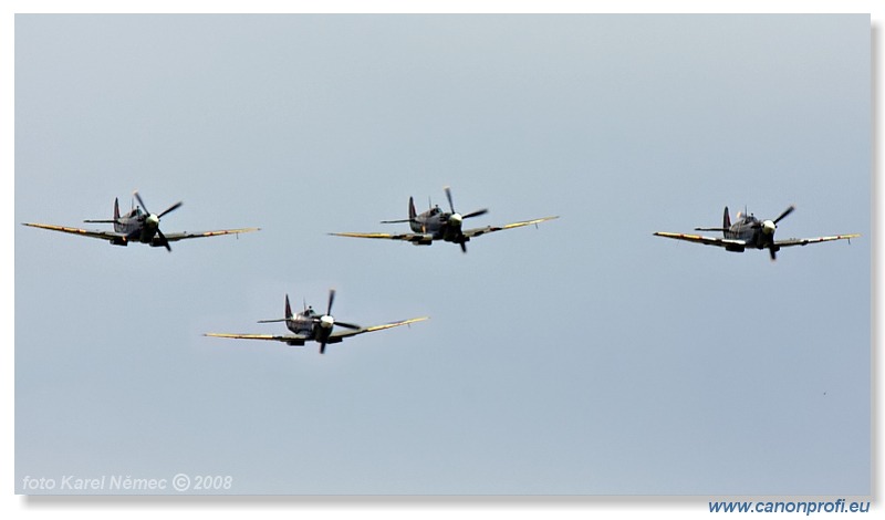 Duxford - Flying Legends 2008