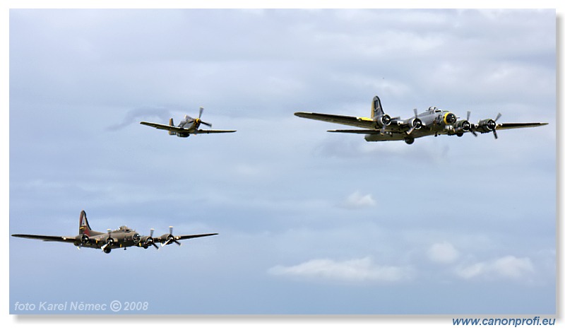 Duxford - Flying Legends 2008