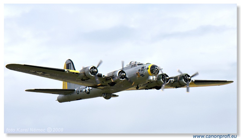 Duxford - Flying Legends 2008