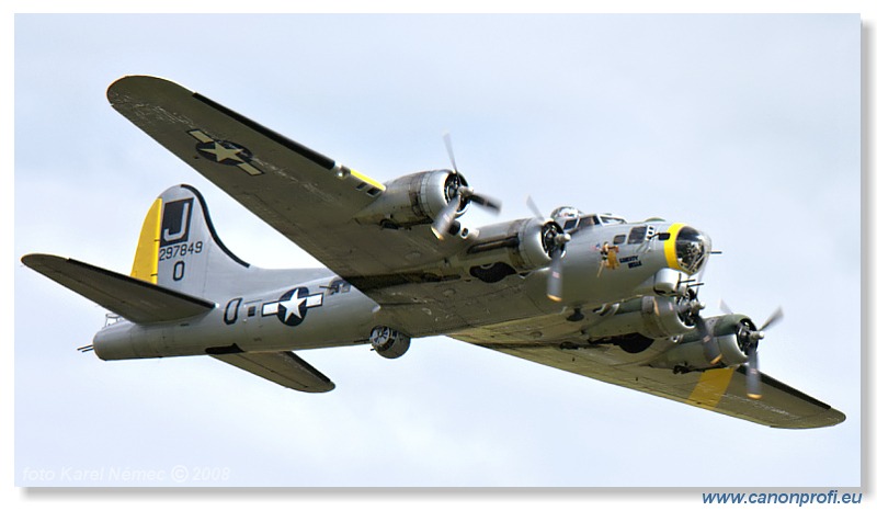 Duxford - Flying Legends 2008