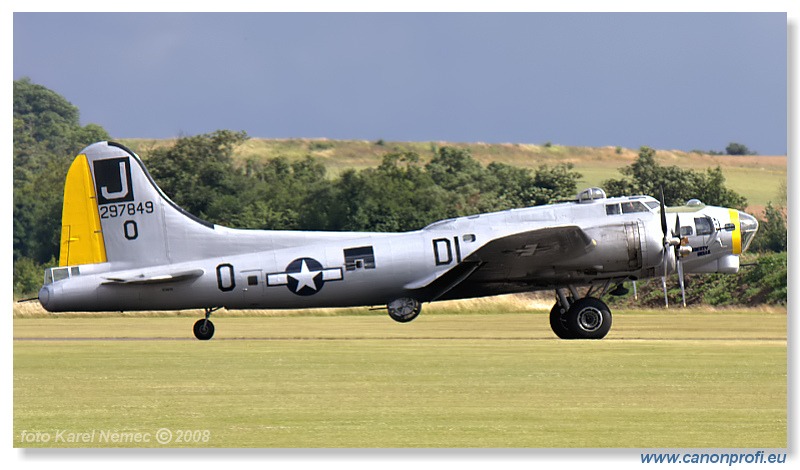 Duxford - Flying Legends 2008