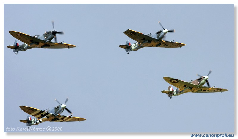 Duxford - Flying Legends 2008